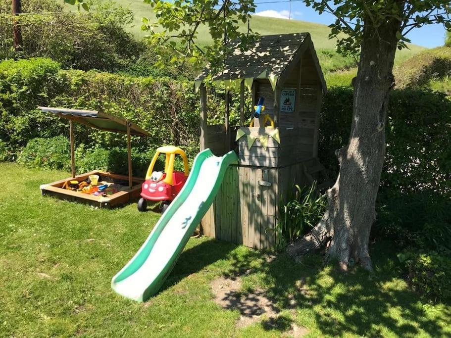 Cedra Cottage - Vintage Country Hideaway Axminster Eksteriør billede